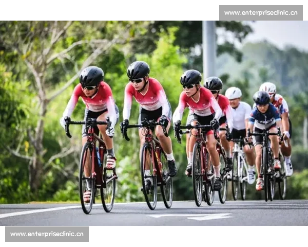 腾冲国际自行车赛事点燃高原激情展现生态人文魅力打造体育旅游新名片